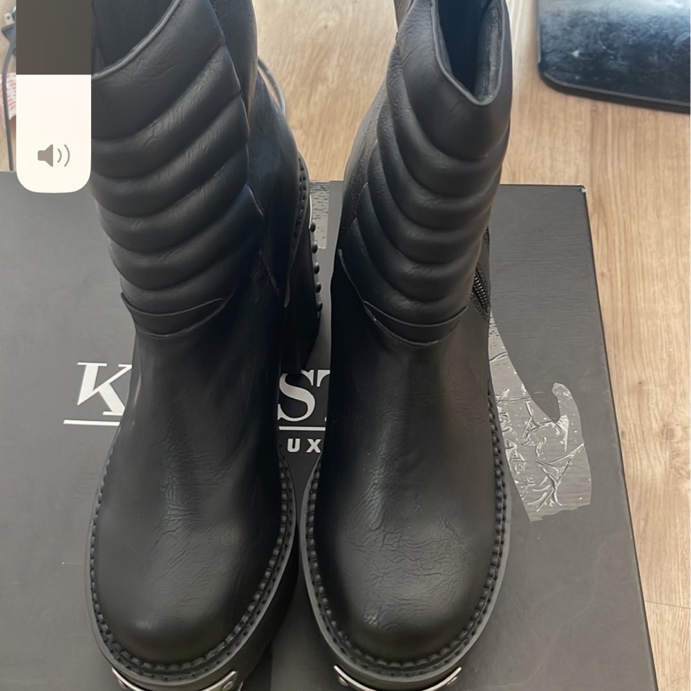 Brand new never worn Killstar boots